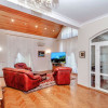 Casa în zona rezidențială, Codru, 258 mp + 7 ari. thumb 4