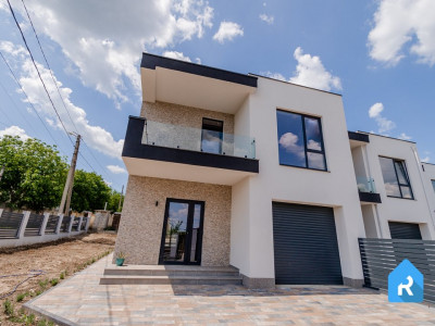 Vanzare Townhouse în Ialoveni, 145 mp+4 ari, variantă albă!