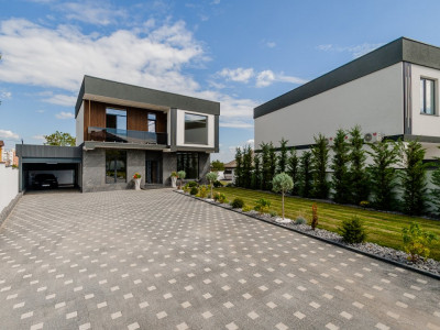 Casă în stil Hi Tech, variantă albă, 260 mp + 6,30 ari, Durlești.