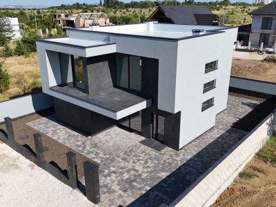 Casă de vânzare în Poiana Domnească, Durlești – Zona Nouă.