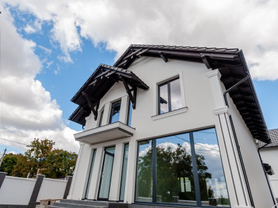 Casă de vanzare în Băcioi, 160 mp, variantă albă.