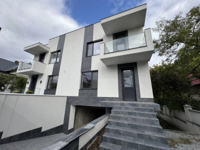 Продается дуплекс в Думбрава, 2 этажа, 240 м² + 3 сотки.