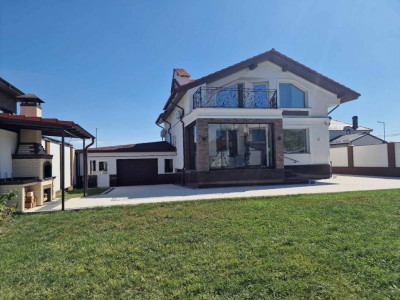 Spre chirie casa in Dumbrava (Poiana Domneasca) linga padure