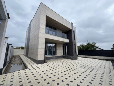 Case individuale moderne – str. Chicago, sector Rîșcani