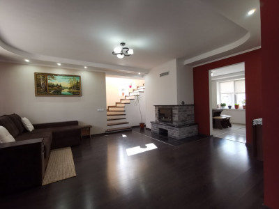 Casa 150 m.p. + garaj