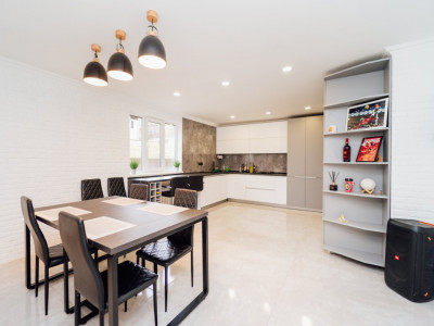 Vanzare casă în or. Vadul lui Vodă, la doar 18 km de Chișinău.