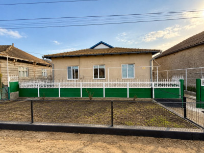 Casă de vânzare în mun. Ceadîr-Lunga