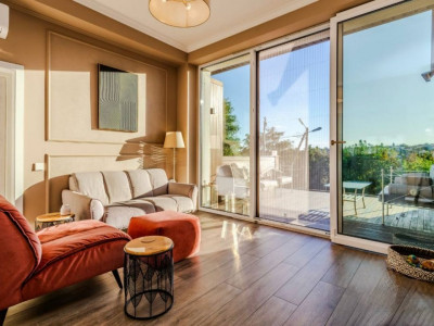 Vânzare casă cu 3 nivele, Telecentru, str. Miorița 