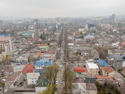 Vânzare casă cu 3 nivele în centrul Chișinăului, str. Alexei Sciusev