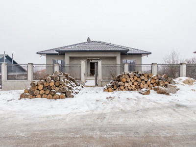 Дом в 2 этажа! Трушены, ул. Григоре Уреке, 160 м² + участок 12 соток.