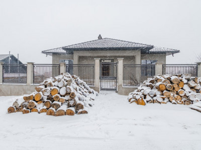 Дом в 2 этажа! Трушены, ул. Григоре Уреке, 160 м² + участок 12 соток.