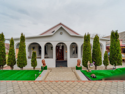 Vanzare casă în Straseni, 160 m² + teren 12 ari.