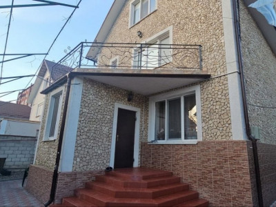 Casă de 170mp în Durlești – Confort, Liniște și Facilități