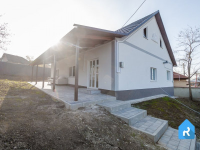 Casa în centrul orașului Vadul lui Vodă! 