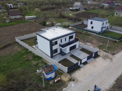 Продаётся дом в Гидигиче, мун. Кишинёв, 220 кв.м + участок 6,15 соток.