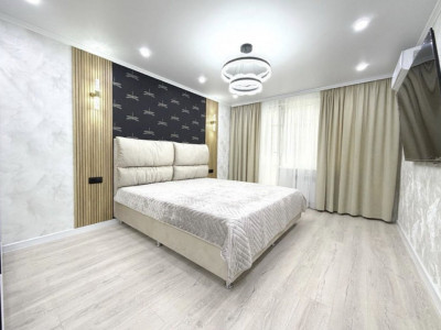 Apartament cu 2 odăi Dacia prima linie 