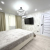 Apartament cu 2 odăi Dacia prima linie  thumb 2