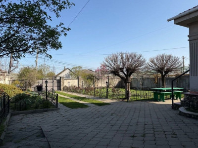 Просторный дом 270 м² | Телецентр/Кодру | 8 соток | готов к проживанию |