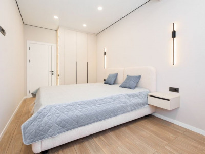 Apartament cu 2 dormitoare centru Durlești 