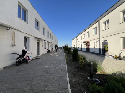 Townhouse de vânzare în Colonița | 103 m² + subsol 15 m²