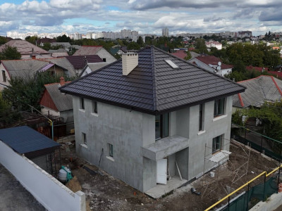 Casă individuală în 2 nivele, 150 mp + 3 ari, Durlești, str. Cișmelelor.