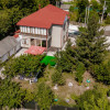 Casă de vânzare în Ialoveni, 2 nivele, cu reparație, teren 14 ari.  thumb 4