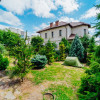 Casă de vânzare în sect. Râşcani, 2 nivele, 240 mp + 5 ari. thumb 2