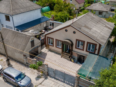 Дом на продажу в Крикова, ул. Димитрие Кантемир