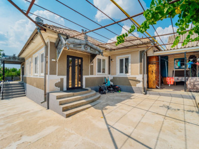 Casă de vânzare, Ialoveni, s. Zîmbreni, 200 mp | 21 ari teren