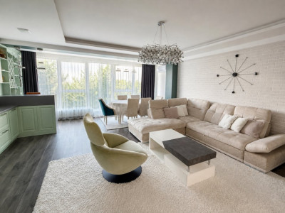 Chirie | Apartament cu 2 dormitoare și living, 108 mp, sect. Botanica