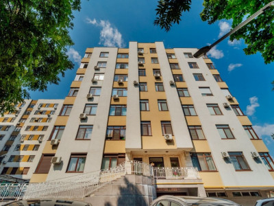 Apartament cu 2 camere + living | Botanica, str. Grenoble 120/1