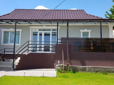 Casă de vânzare în Sireț, Strășeni | 115 m² + 9 ari | 1 nivel