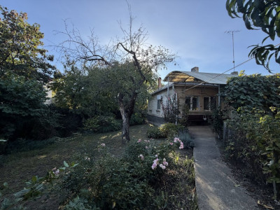 Casă spre vinzare în Truseni