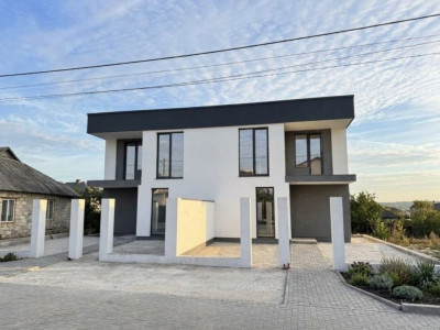 Duplex vânzare Gratiești.