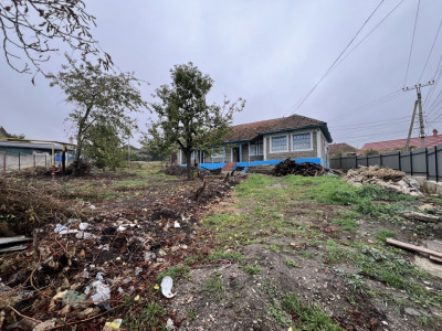 Casă de vânzare în s. Peresecina, r-nul Orhei - 12 ari !