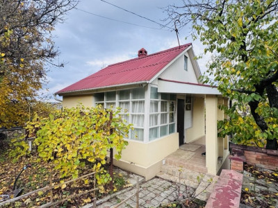 Vila în Nimoreni, IP. Berezovaia Roscia, 2 camere, 33.8m2 + 5,7 ari!