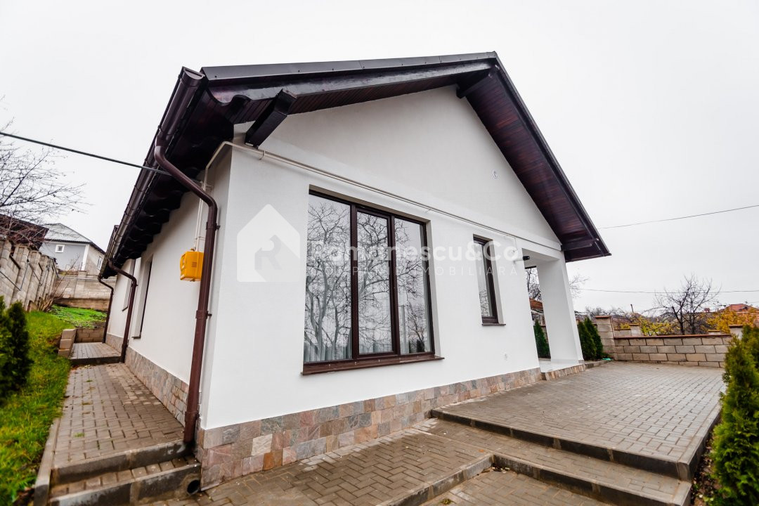 Продается одноэтажный дом в Дурлештах, 145 кв.м.+ 6 соток. 18