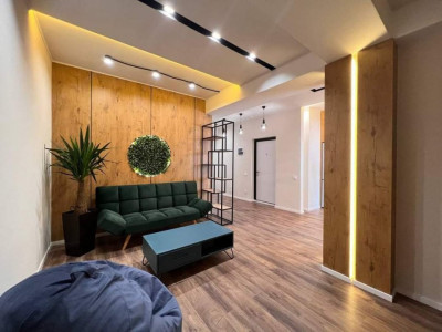 Ciocana,Apartament cu 2 camere,Mircea cel Batrîn, 80 m², Design Individual! 