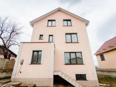 Продается 4-х уровневый дом, 240 кв.м.+3,4 сотки, Дурлешты, ул. Картуша.