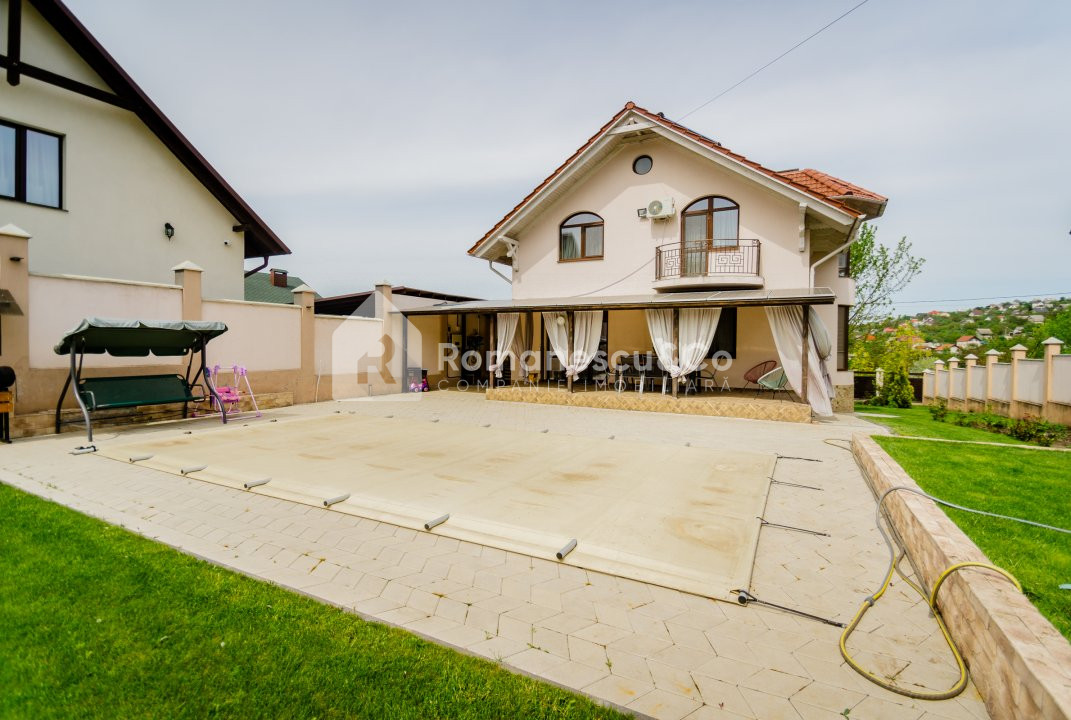 Vânzare casă în 2 niveluri, 220 mp+8 ari, Dumbrava, str. Durlești! 8
