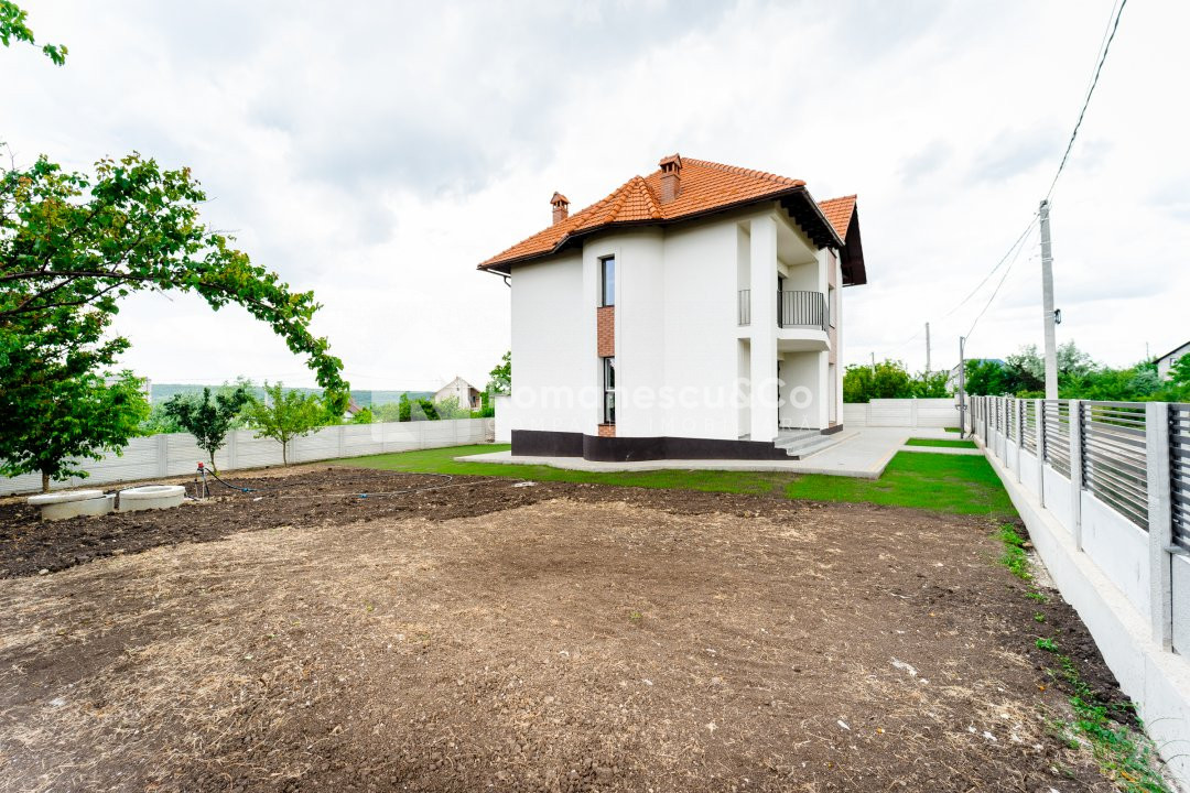Современный двухэтажный дом, Гидигич, новый район. 5