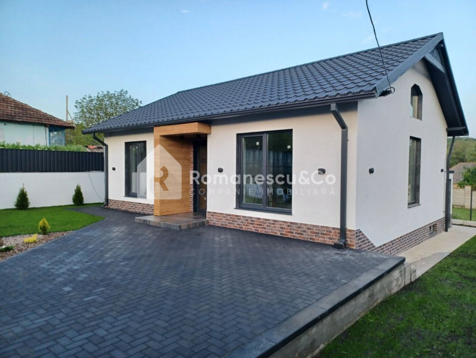 Vânzare casă nouă în orașul Ialoveni, 111 mp, subsol + parter! 1